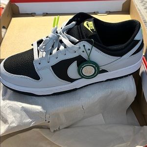 Nike dunk low gray panda volt